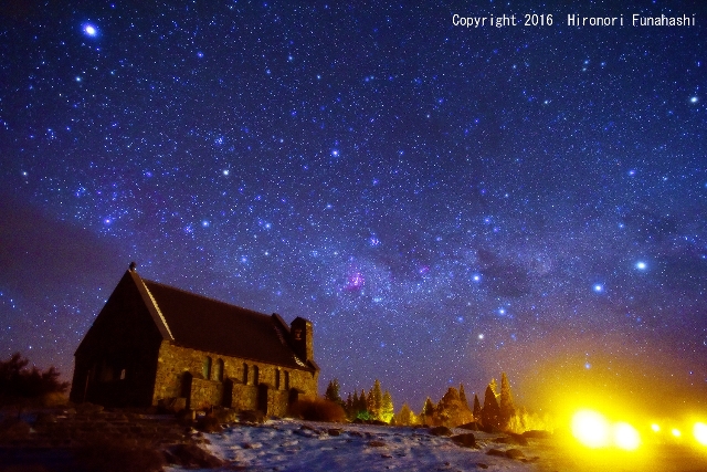 【写真2】星降る教会(4つの十字)