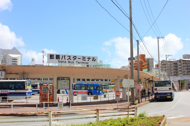pixta_8324725_S