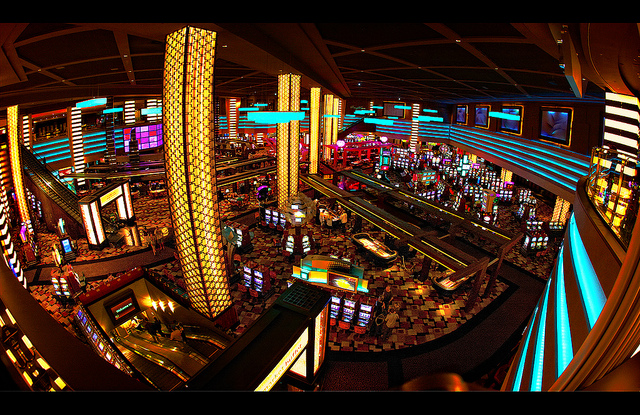Planet hollywood craps tables