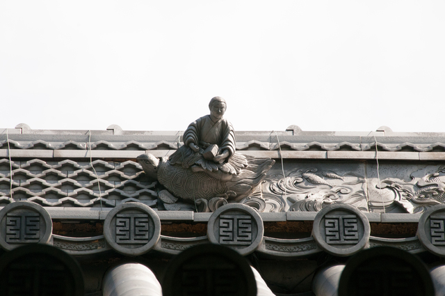 pixta_7163532_S