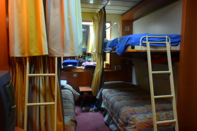 ピースボート連載 初日から雰囲気バッチリ 船内の女子部屋の様子を一挙大公開 Tabippo Net