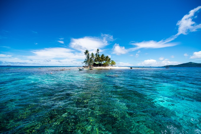非現実世界の南の島「ジープ島」 / ミクロネシア連邦