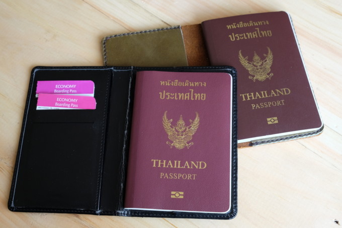 これでパスポートは大丈夫！旅行に持って行きたいおすすめのパスポートケース10選 | TABIPPO.NET