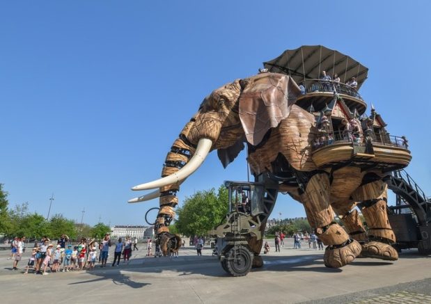 フランス人が住みたい街 ナント にある機械仕掛けの巨大象が超絶クール Tabippo Net