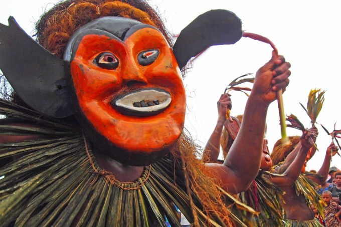 パプアニューギニア　祭り　マスクファスティバル