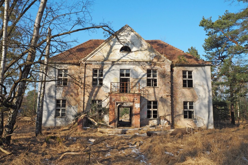 村まるごと美しい廃墟 ドイツにある旧ソ連軍の基地 フォーゲルザング村 Tabippo Net