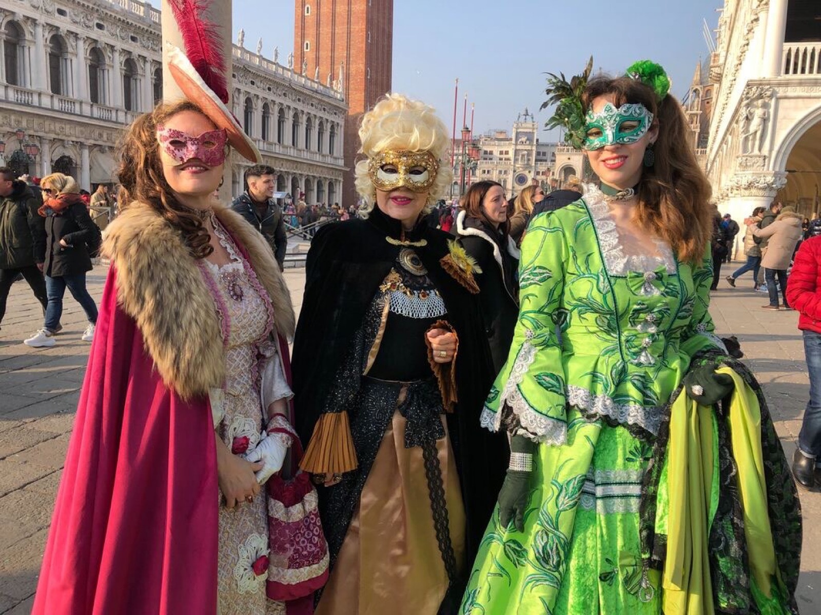 仮面舞踏会の世界へ。一生に一度は参加したいヴェネツィア・カーニバル！ | TABIPPO.NET