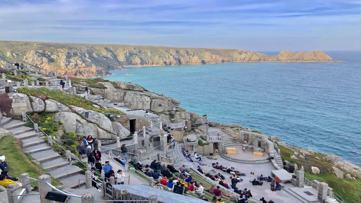 英国コ-ンウォ-ル: イギリスの田舎で味わう、海と自然と美味しい