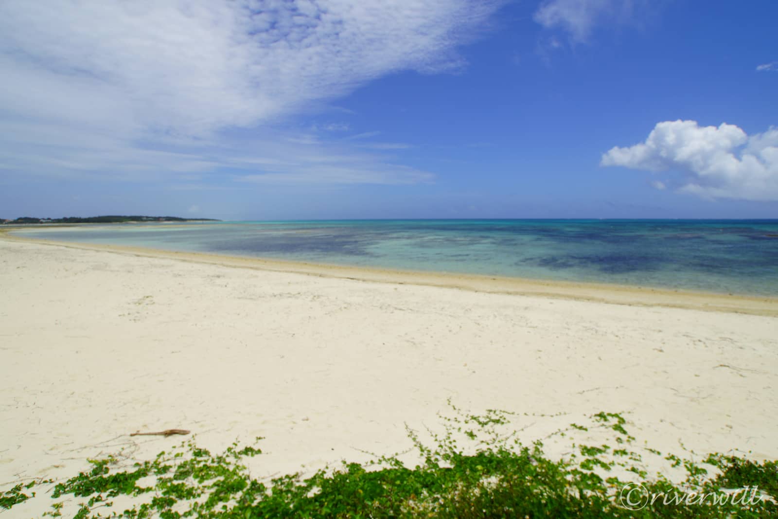 イーフビーチ（沖縄・久米島）