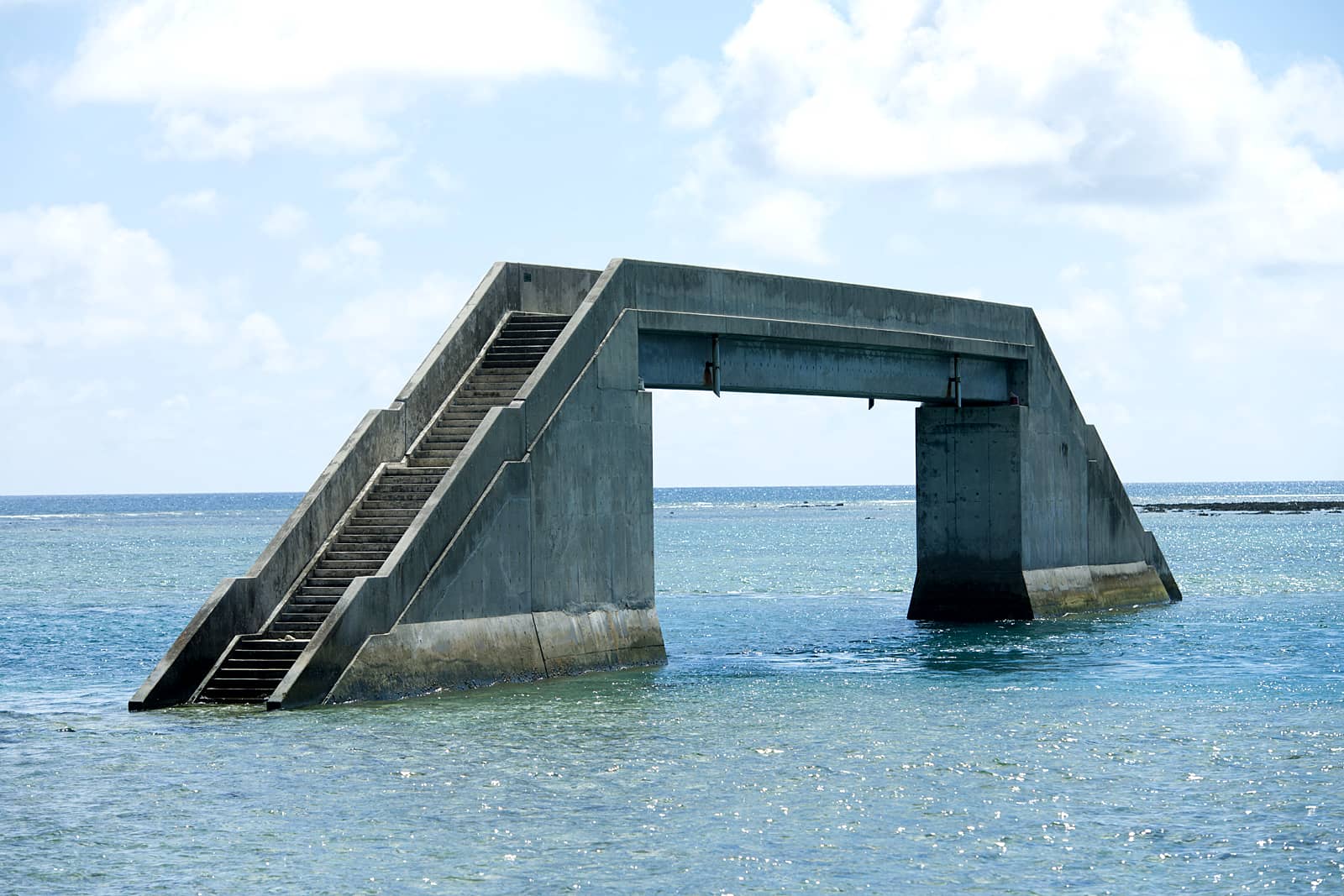 シールガチ橋（沖縄・久米島）