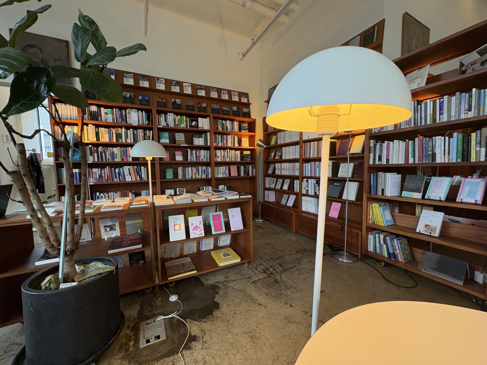 book cafe
