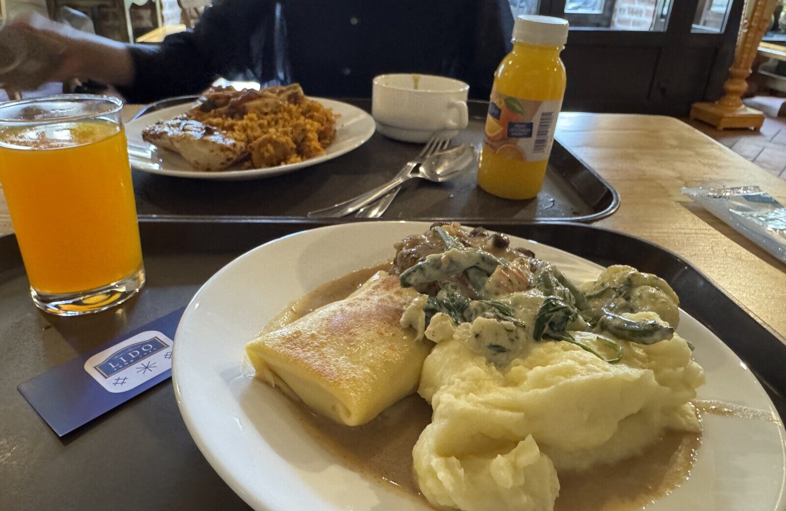 ラトビアのレストラン、LIDO