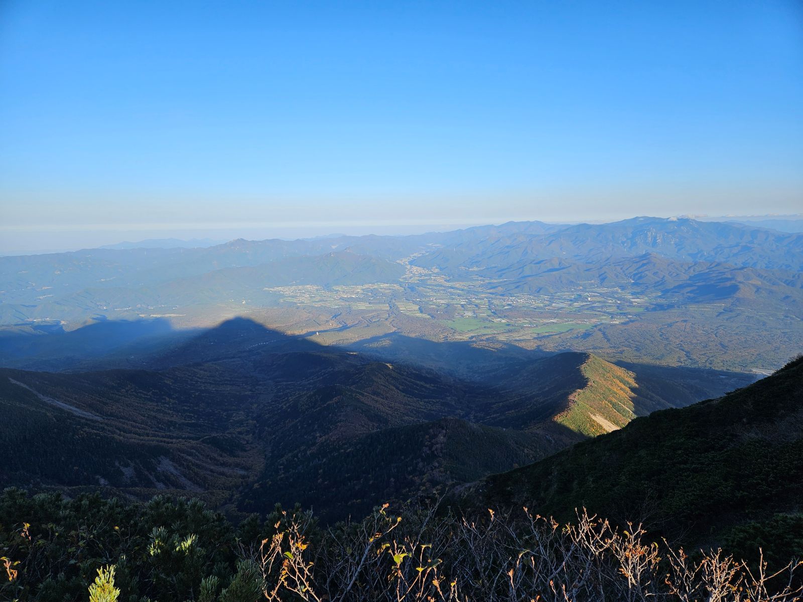 赤岳　山の影　夕暮れ