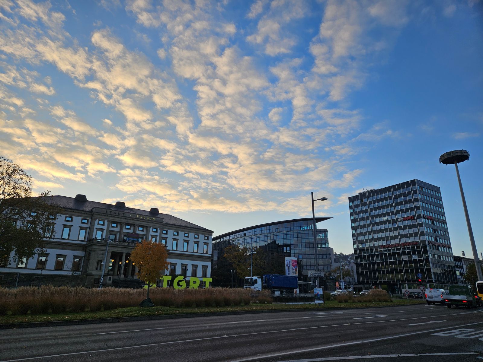 ドイツ　日差し　街