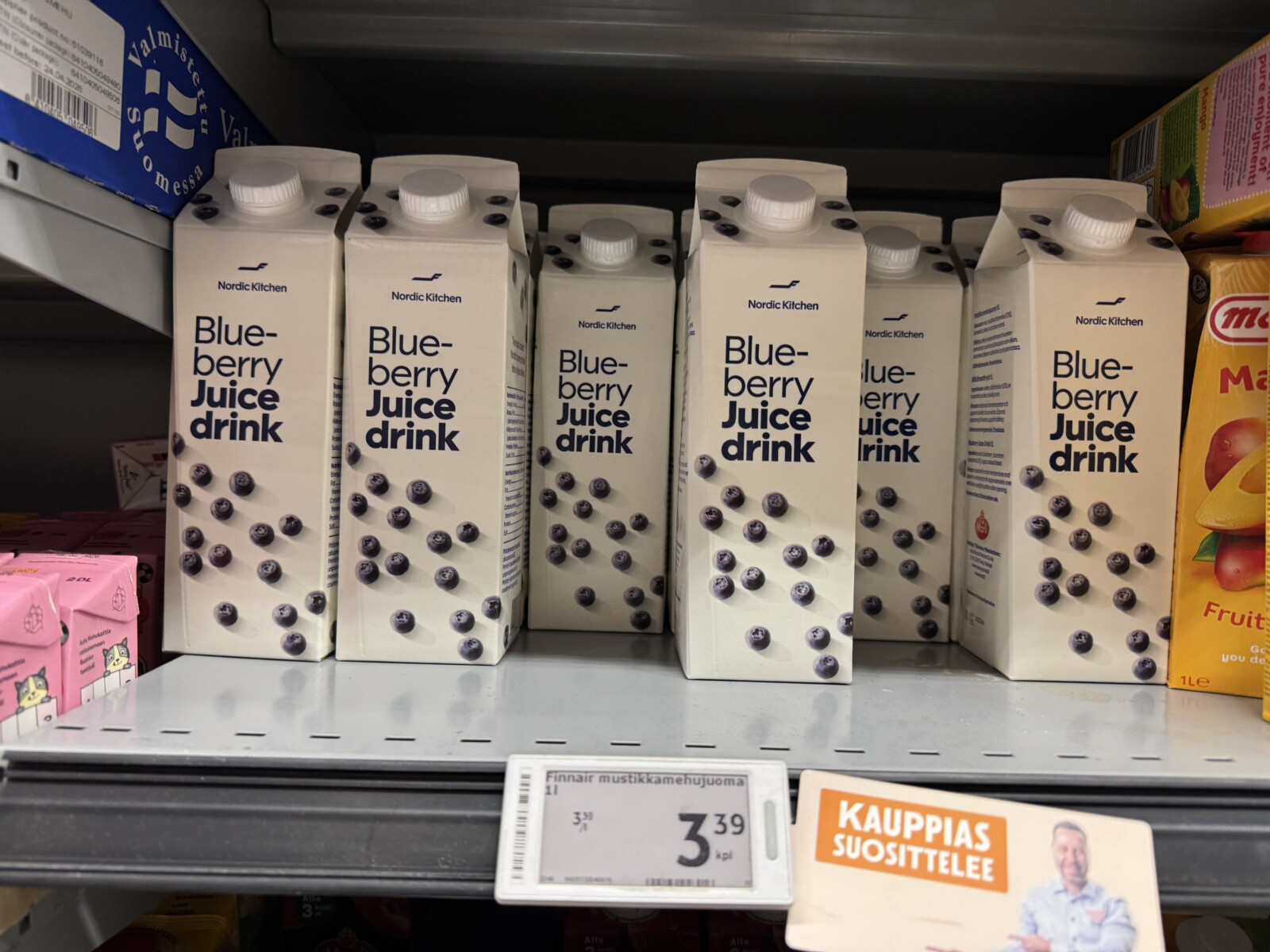 フィンエアーブルーベリージュース