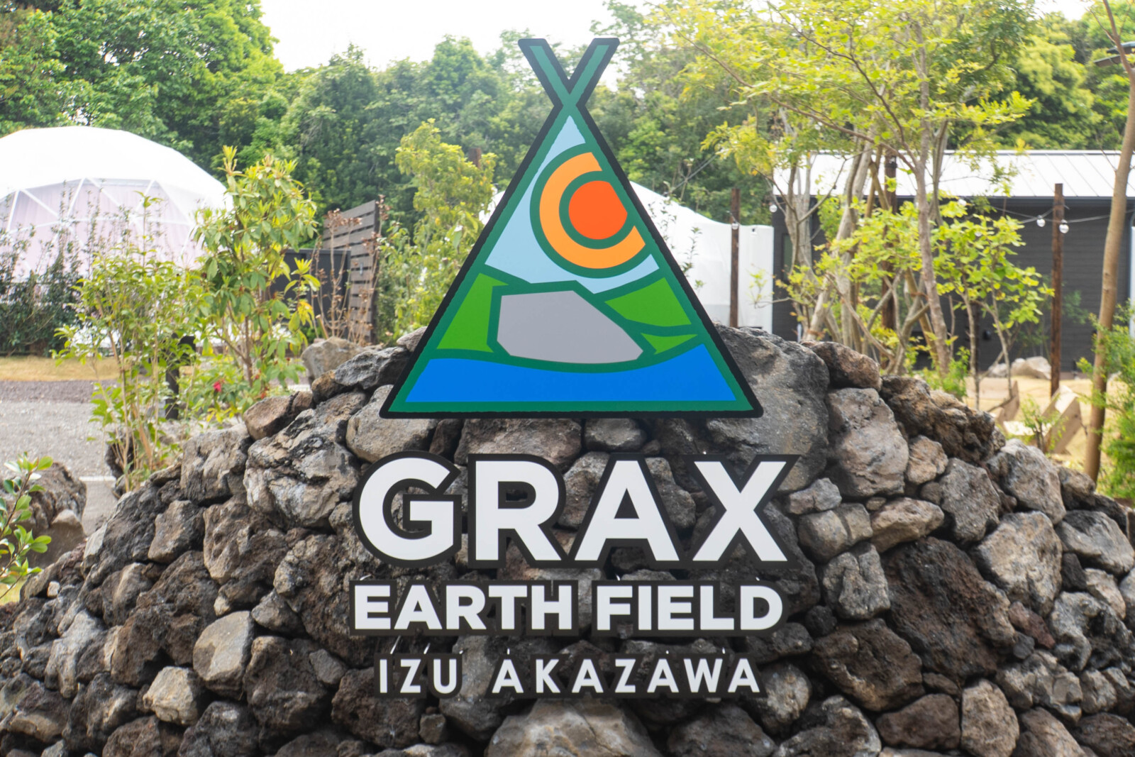 GRAX EARTH FIELD