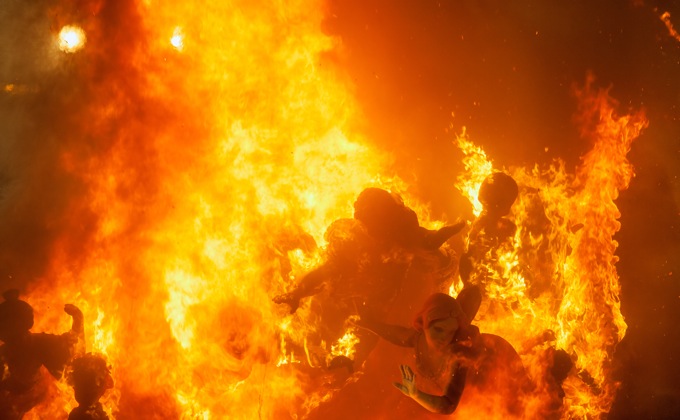 スペイン バレンシアの火祭りが凄すぎる 毎年3月に開催されるお祭り 動画あり Tabippo Net
