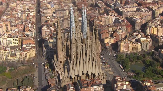 壮大な上空から見たサクラダファミリア